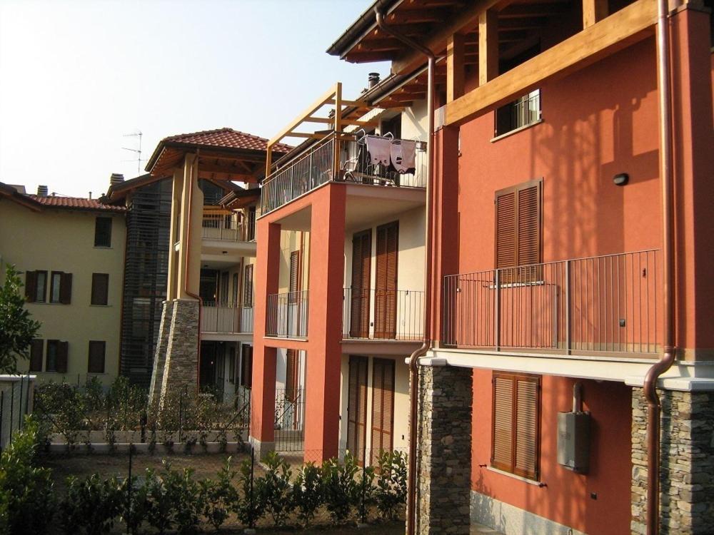 Casa Marck Apartment Maccagno Екстериор снимка